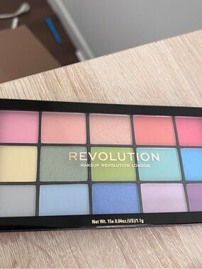 Revolution Eyeshadow Palette — Pink, Peach, Green, Blue, Purple